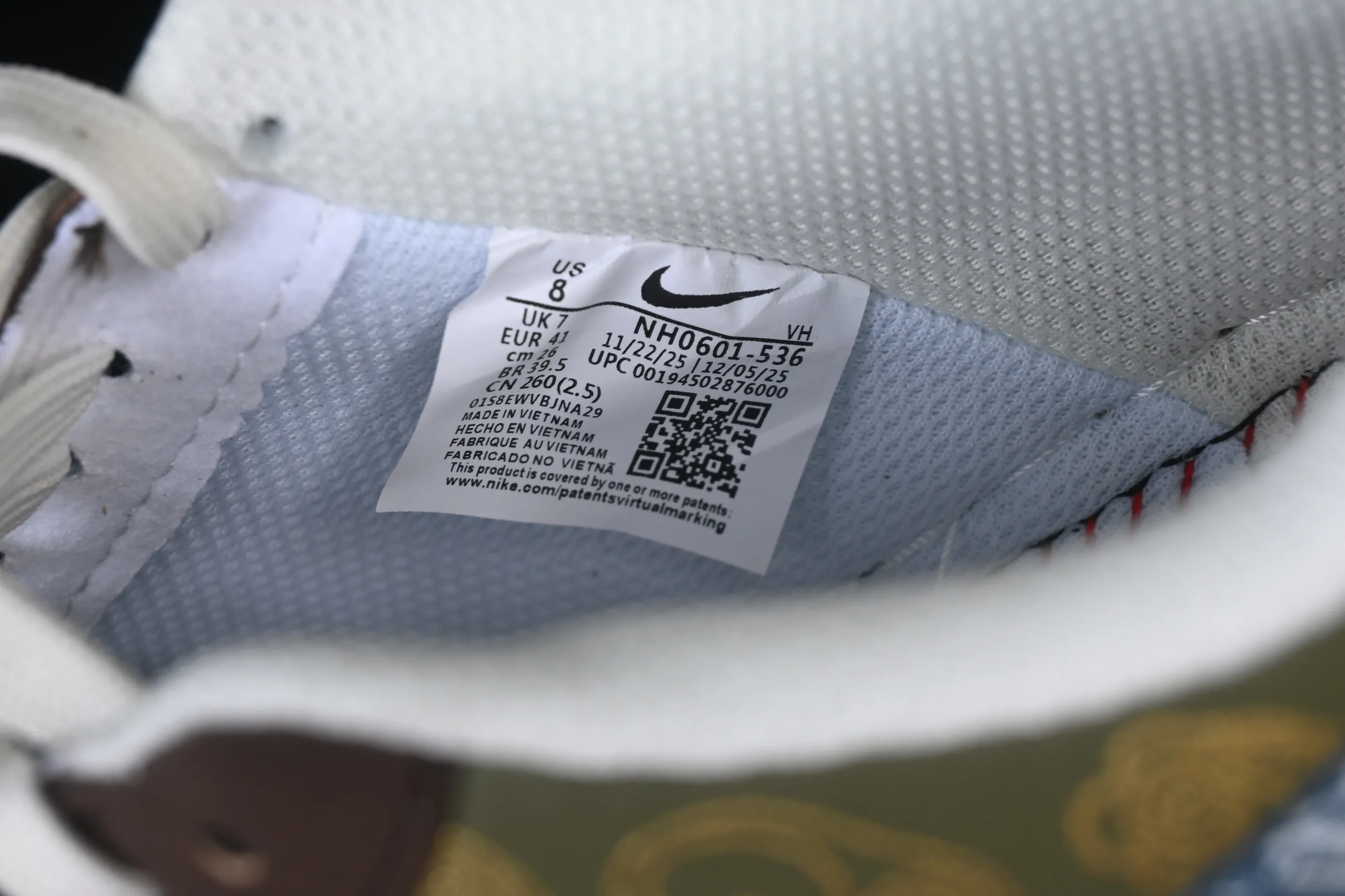 All categories Nk Air Force 1 Air Force series Nk Air Force 1 Low Air Force low-top Nike Air Force 1'07 Low Year of the Horse limited edition Green and brown woven cloud gold pattern Air Force 1 low-top casual sneakers NH0601-536